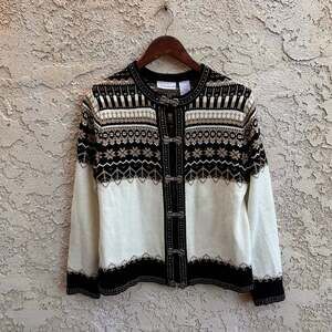 Croft & Barrow Fair Isle Nordic Sweater Cardigan Metal Clasps Black Cream S